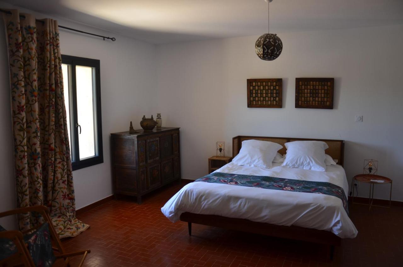 Mas De La Gramillere Hotel Barbentane Buitenkant foto